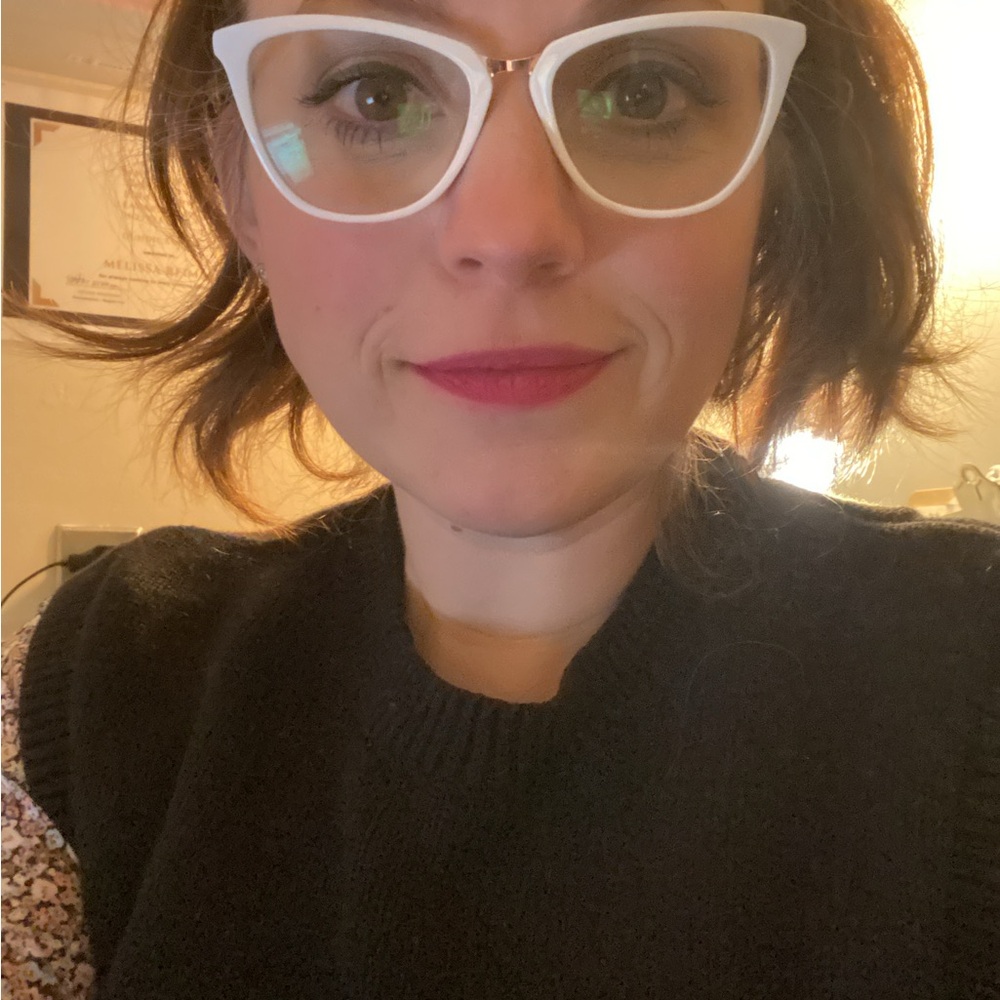 Meet your Posher, Melissa